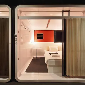 Capsule hotel First Tsukiji **